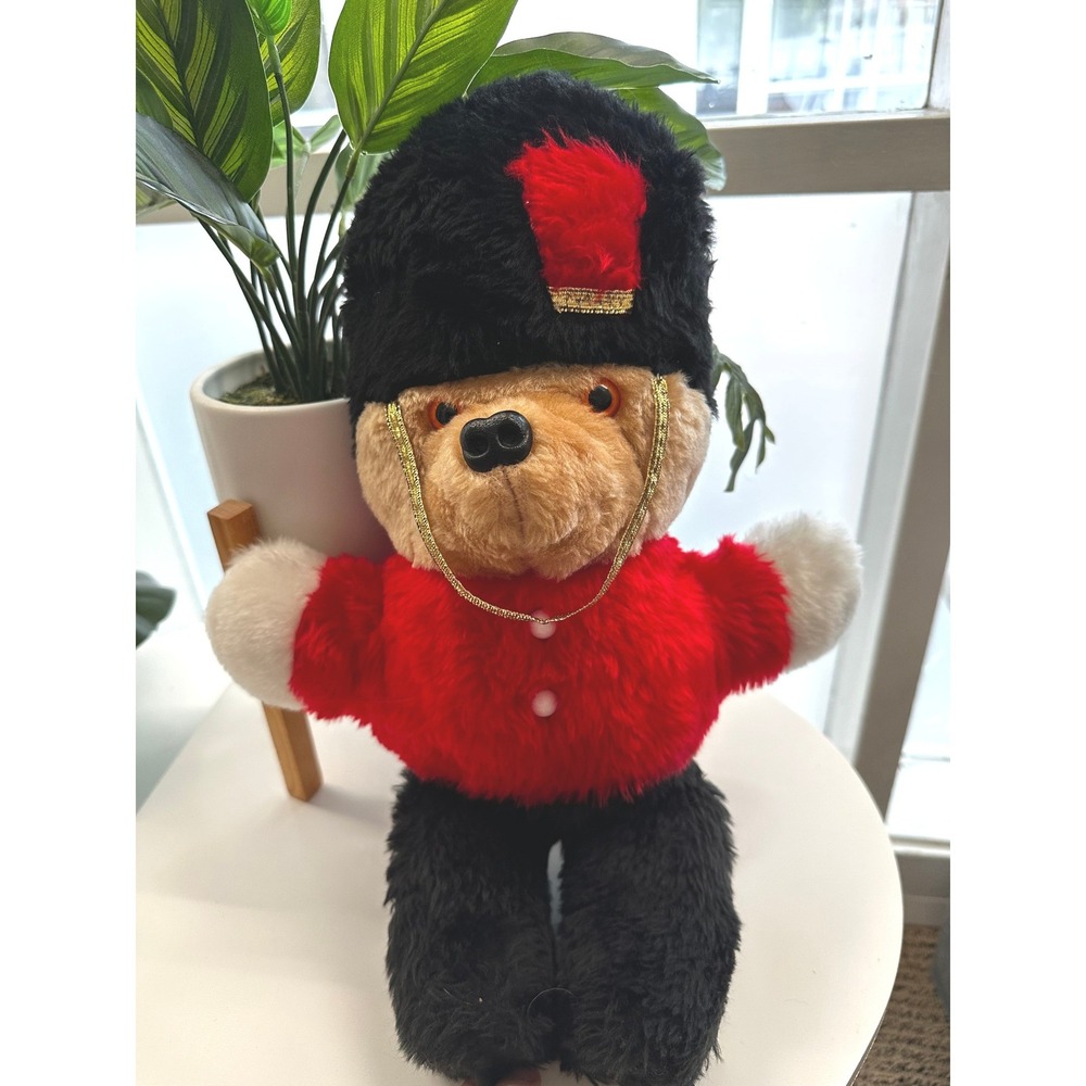 Sweet Dreams Guardsman Teddy Bear Plush From West Sussex Vintage Beefeater
